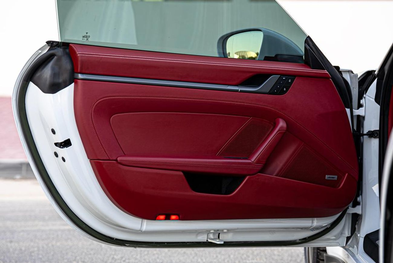 بورش 911 Carrera 3.0L (444 HP) Coupe