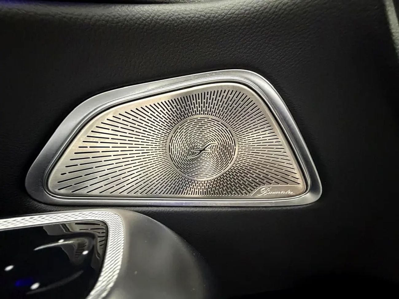 Mercedes Benz E300 PREMIUM PLUS