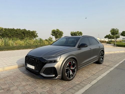Audi RS Q8 quattro 4.0L