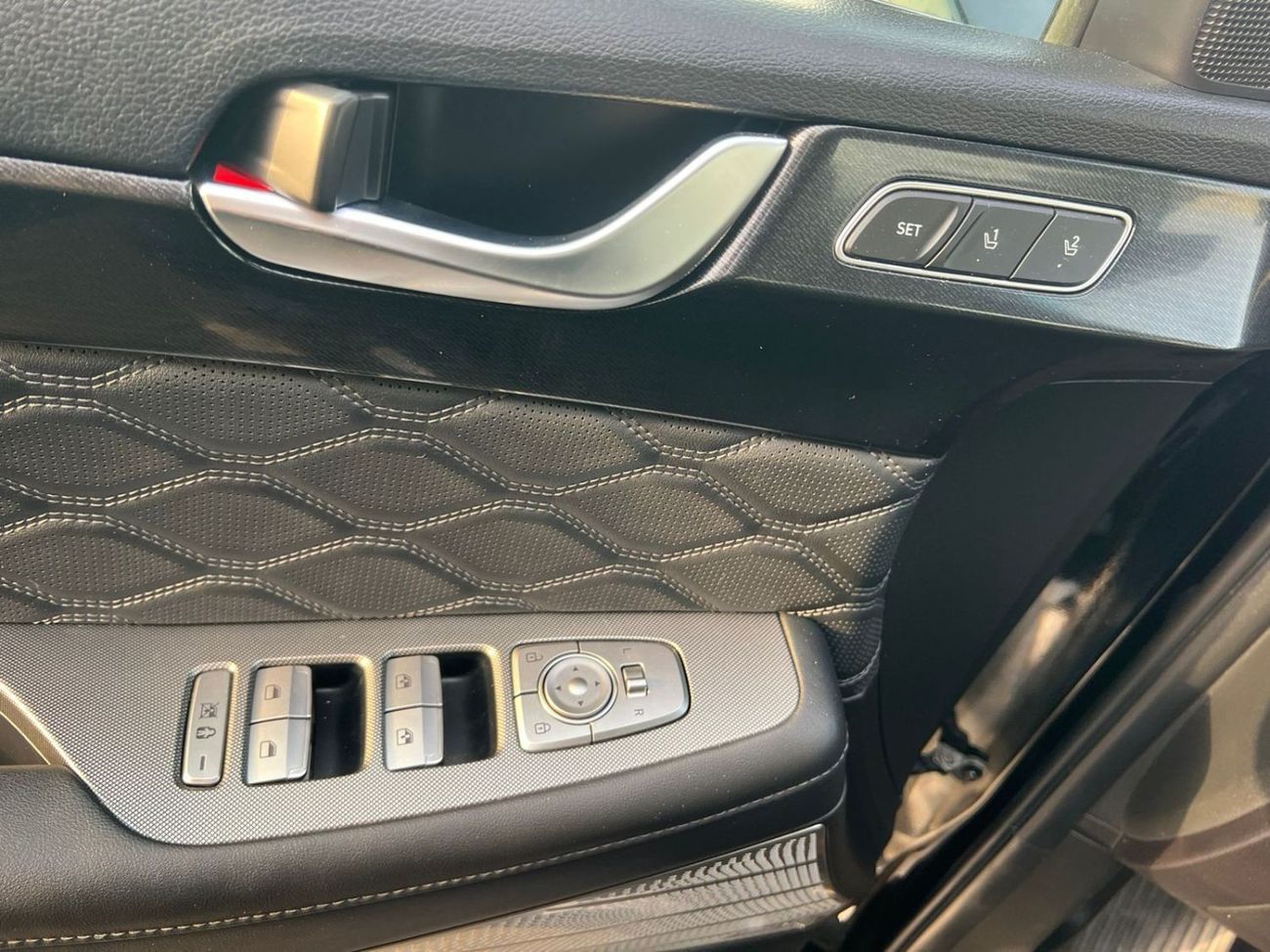 Hyundai Palisade 2022 Hyundai Palisade Calligraphy Edition Full Option Panoramic View - 360* 5 CAM - HUD - 3.8L V6 -