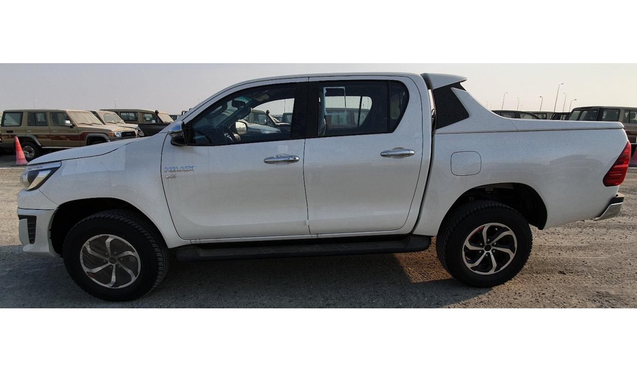 Toyota Hilux 4.0L TRD Petrol A/T Double Cabin Pickup