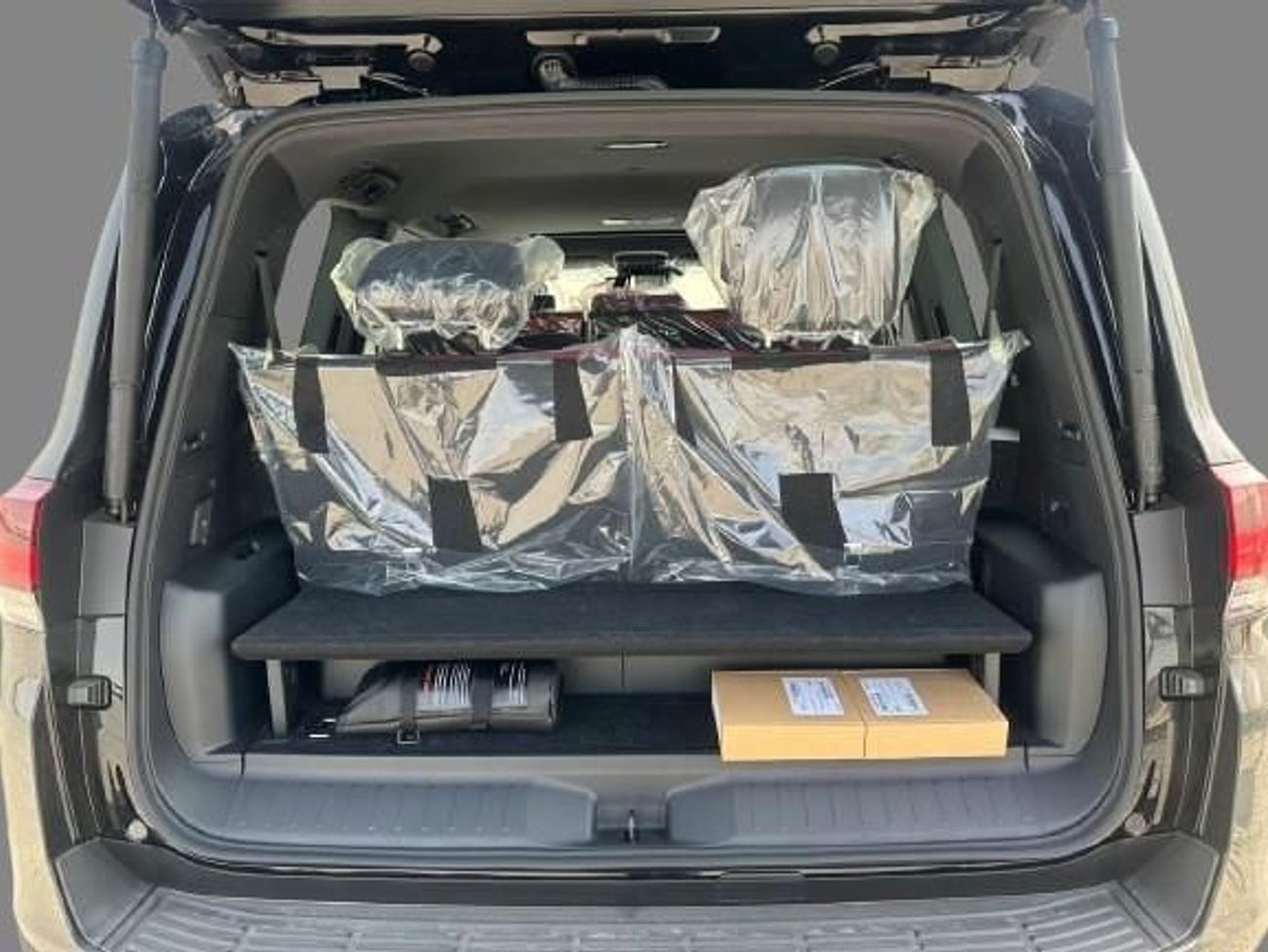 تويوتا لاند كروزر 3.5T VXR Hybrid