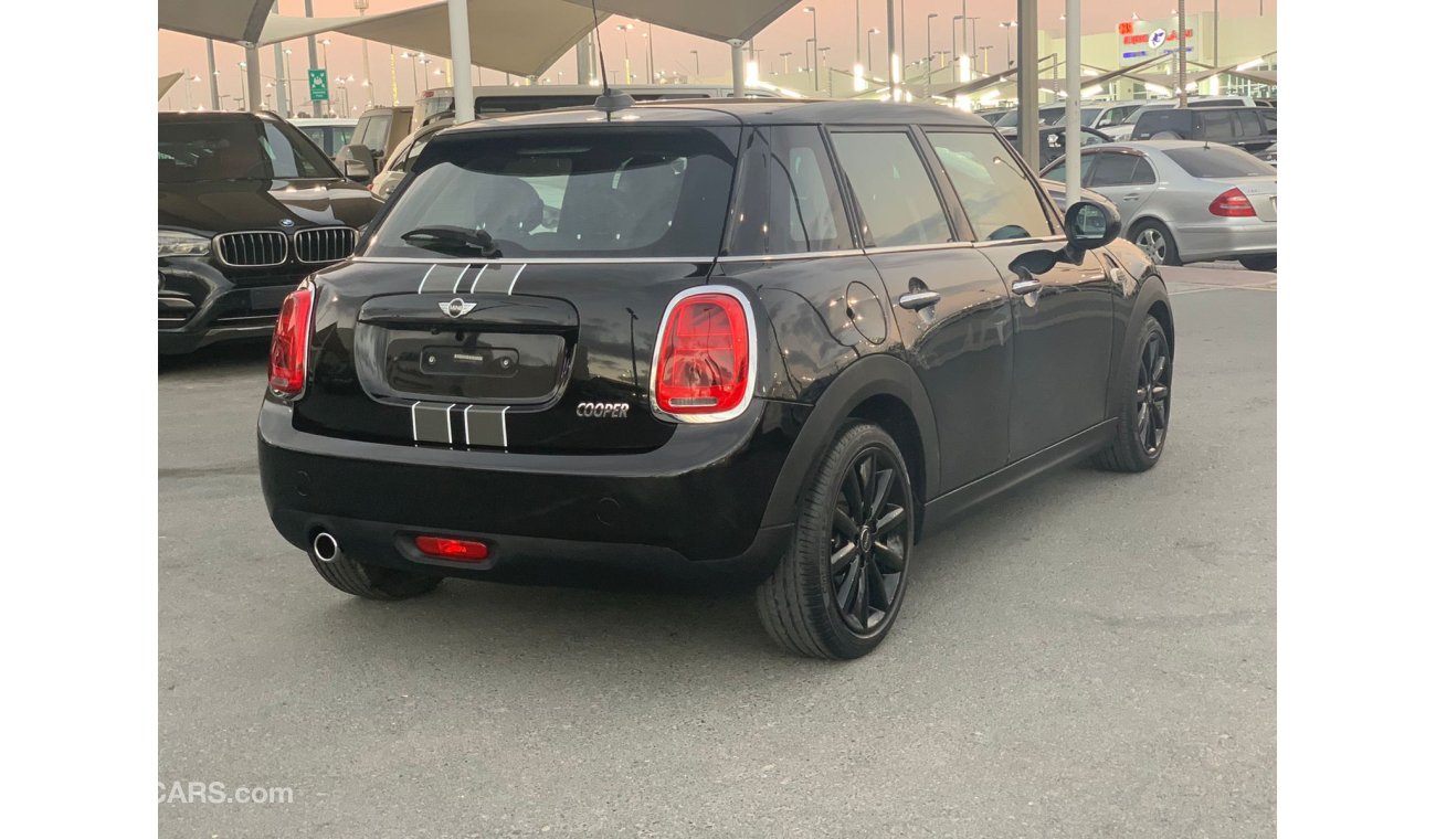 Mini Cooper Mini Cooper_2017_Excellend_Condichin