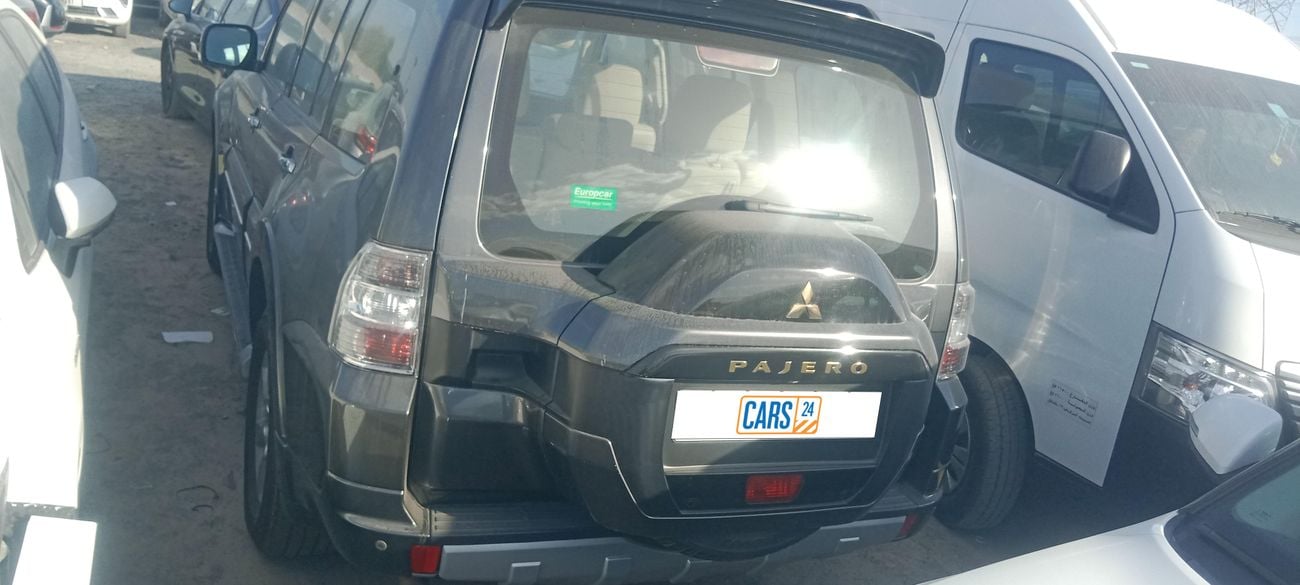 Mitsubishi Pajero GLS MID 3 | Zero Down Payment | Home Test Drive
