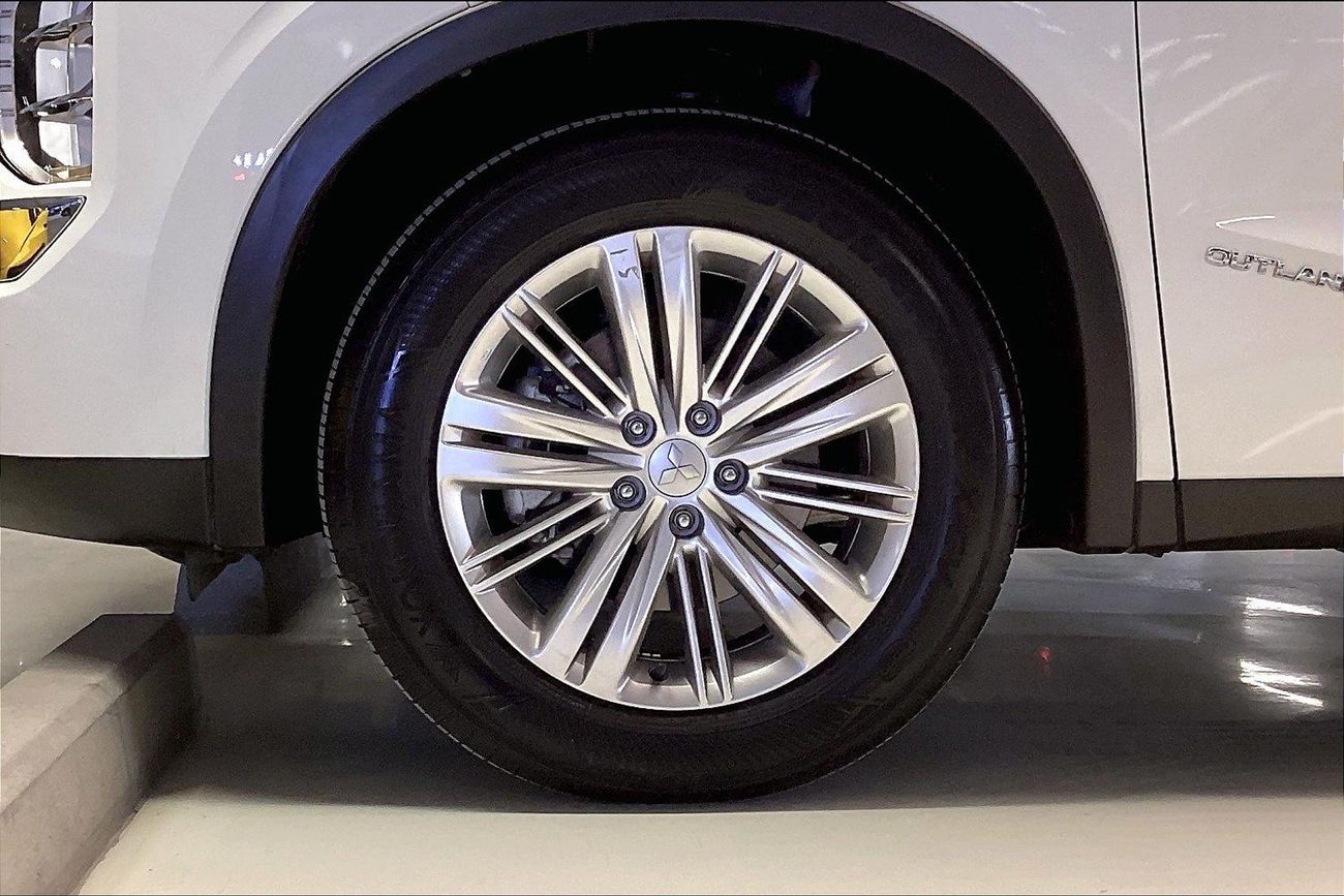 Mitsubishi Outlander GLX Midline | Guaranteed Warranty | 0 Down Payment