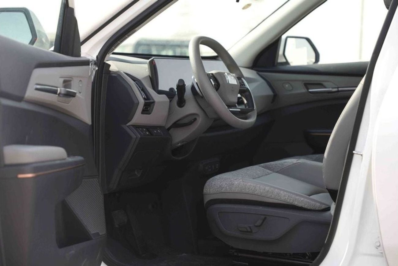 Kia EV5 2024 KIA EV5 AIR 530 - White inside Grey | Export Only