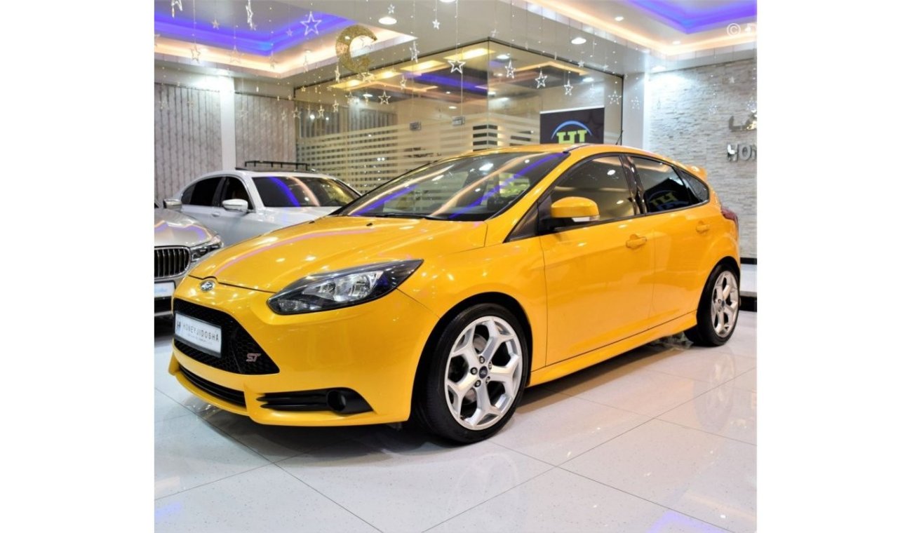 Ford Focus ORIGINAL PAINT ( صبغ وكاله ) Ford Focus ST 2014 Model! GCC Specs