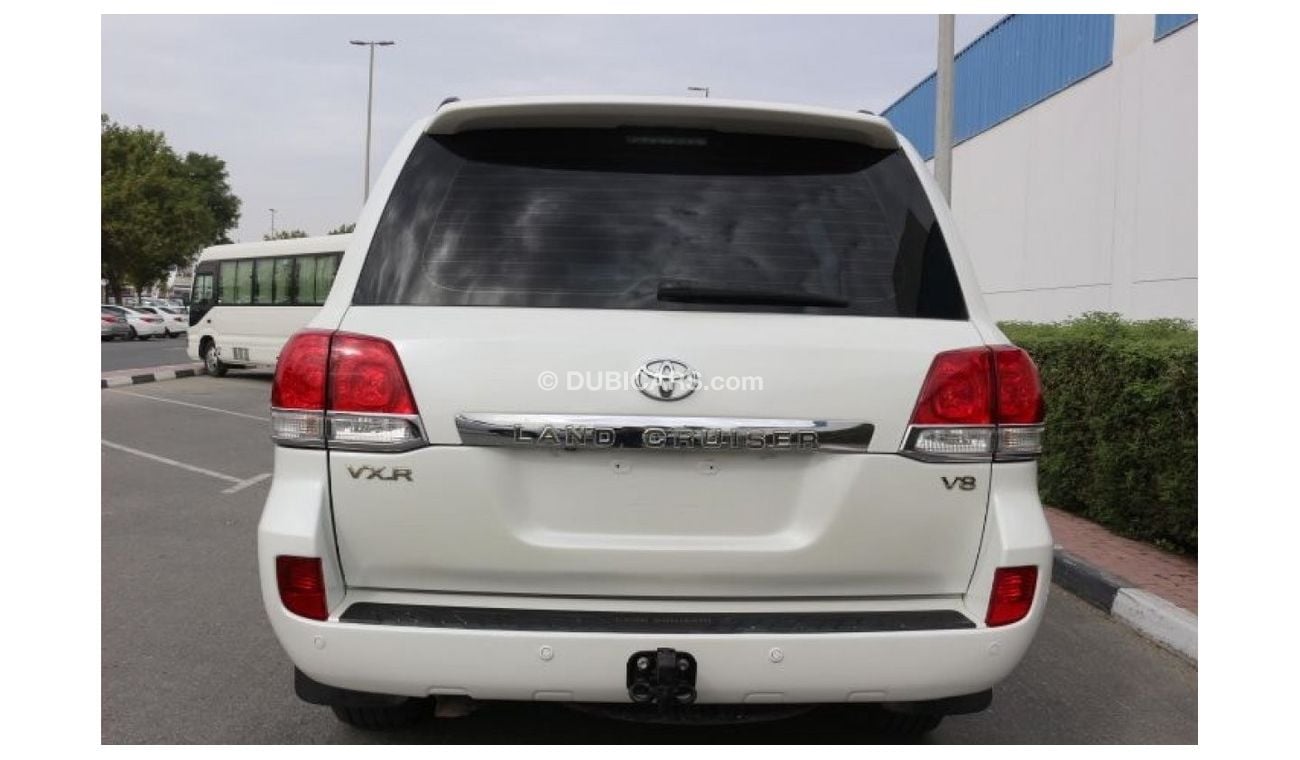 Toyota Land Cruiser LAND CRUSIER VXR FULL OPTIONS V8 GULF SPACE