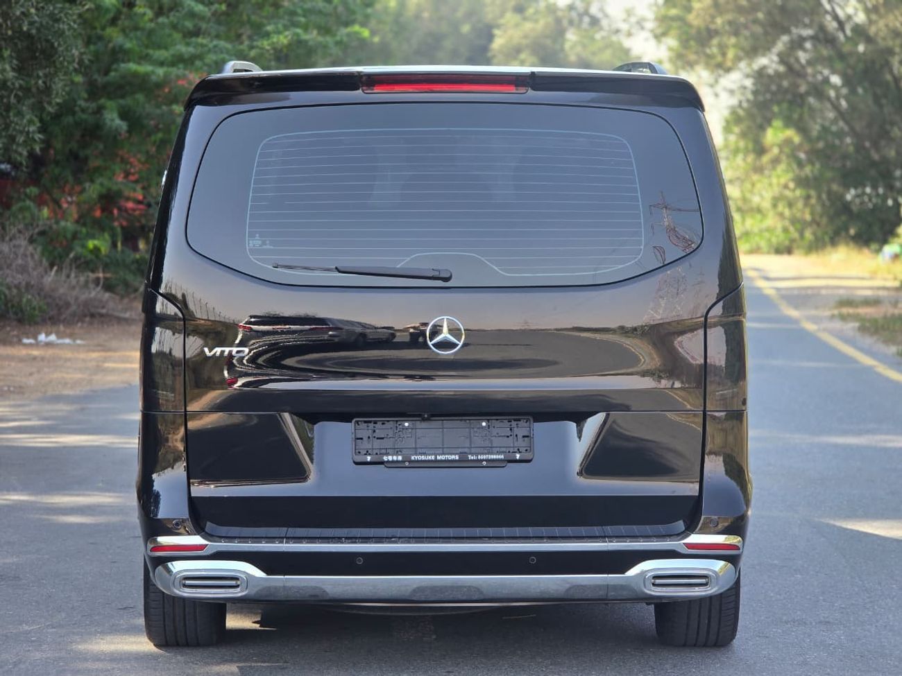 Mercedes Benz V 250 Std 2.1L MERCEDES VITO 2023 // 2KEYS // LOW MILEGE // MAYBACH BODY KIT // PERFECT CONDITION