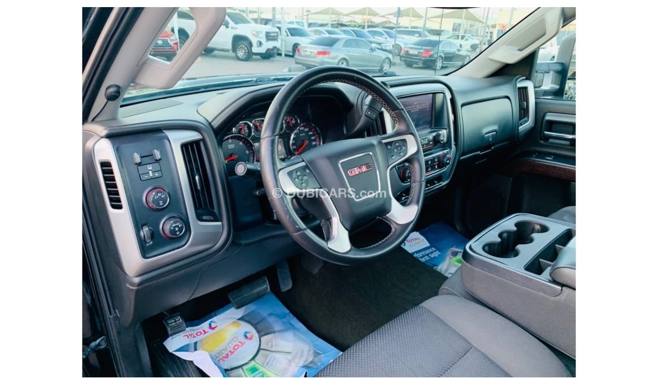 جي أم سي سييرا 3500 HD دينالي 3500 HD دينالي