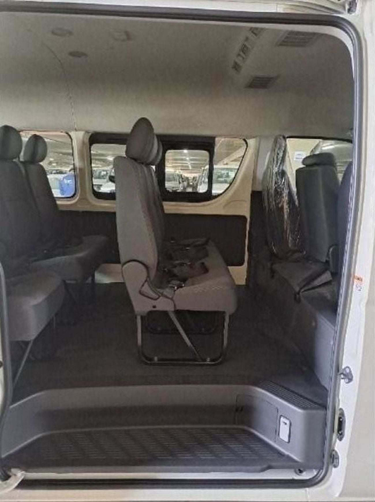 Toyota Hiace GL TOYOTA HIACE HIGHROOF 2.7L | PETROL | MANUAL | 0KM | 03 YEARS WARRANT