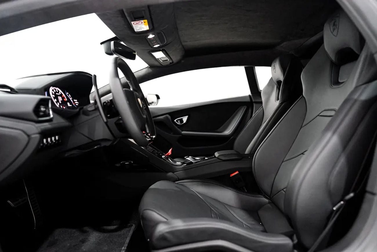 Lamborghini Huracan EVO Coupe EVO | DELIVERY MILEAGE | BRANDING PACKAGE | FRONT SUSPENSION LIFTER