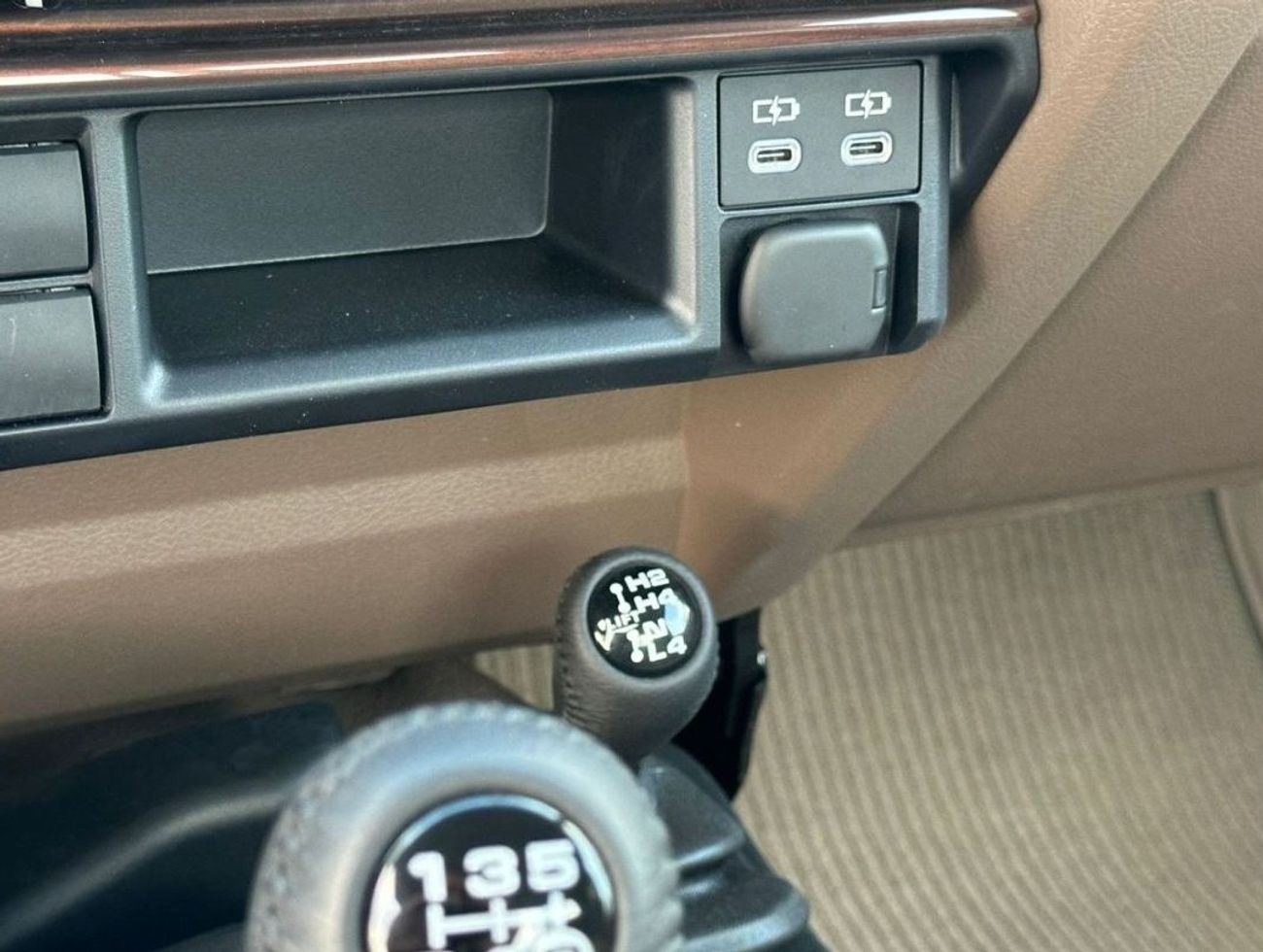 تويوتا لاند كروزر بيك آب بيك اب شاص