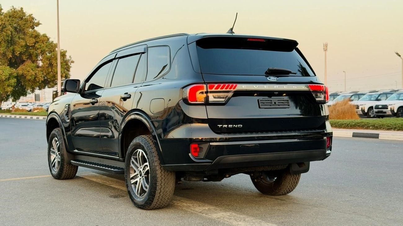 Ford Everest TREND | POWER BACK DOOR | PUSH START | 2.0L DIESEL | BACK CAMERA | DUAL CLIMATE CONTROL | AUTO | RHD