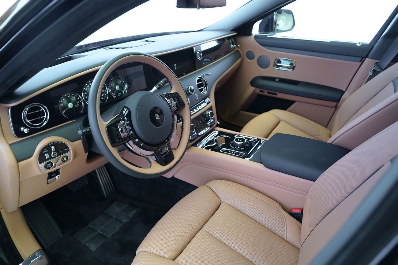 Rolls-Royce Ghost 6.75T Extended Wheelbase