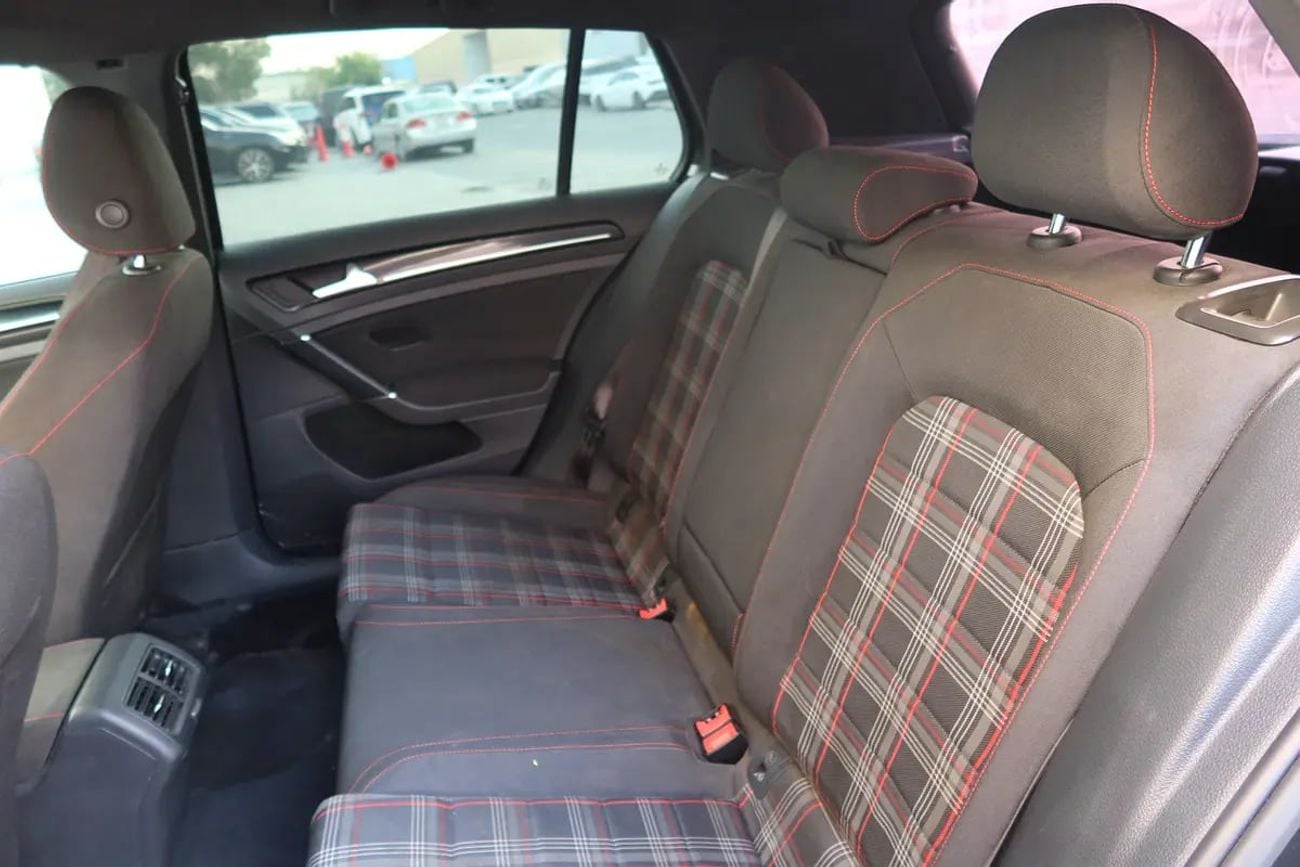Volkswagen Golf GTI | US Specs | Personal | Good