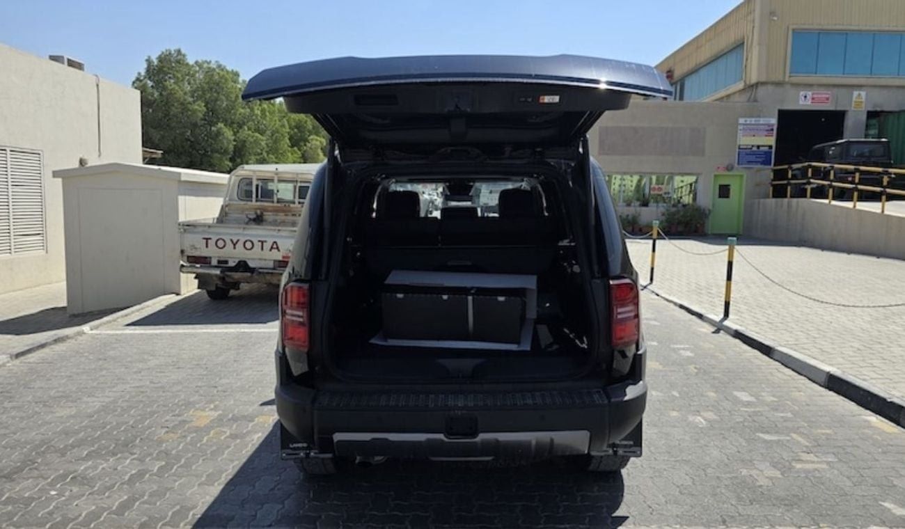 تويوتا برادو Toyota Prado Luxury 2.4L Petrol