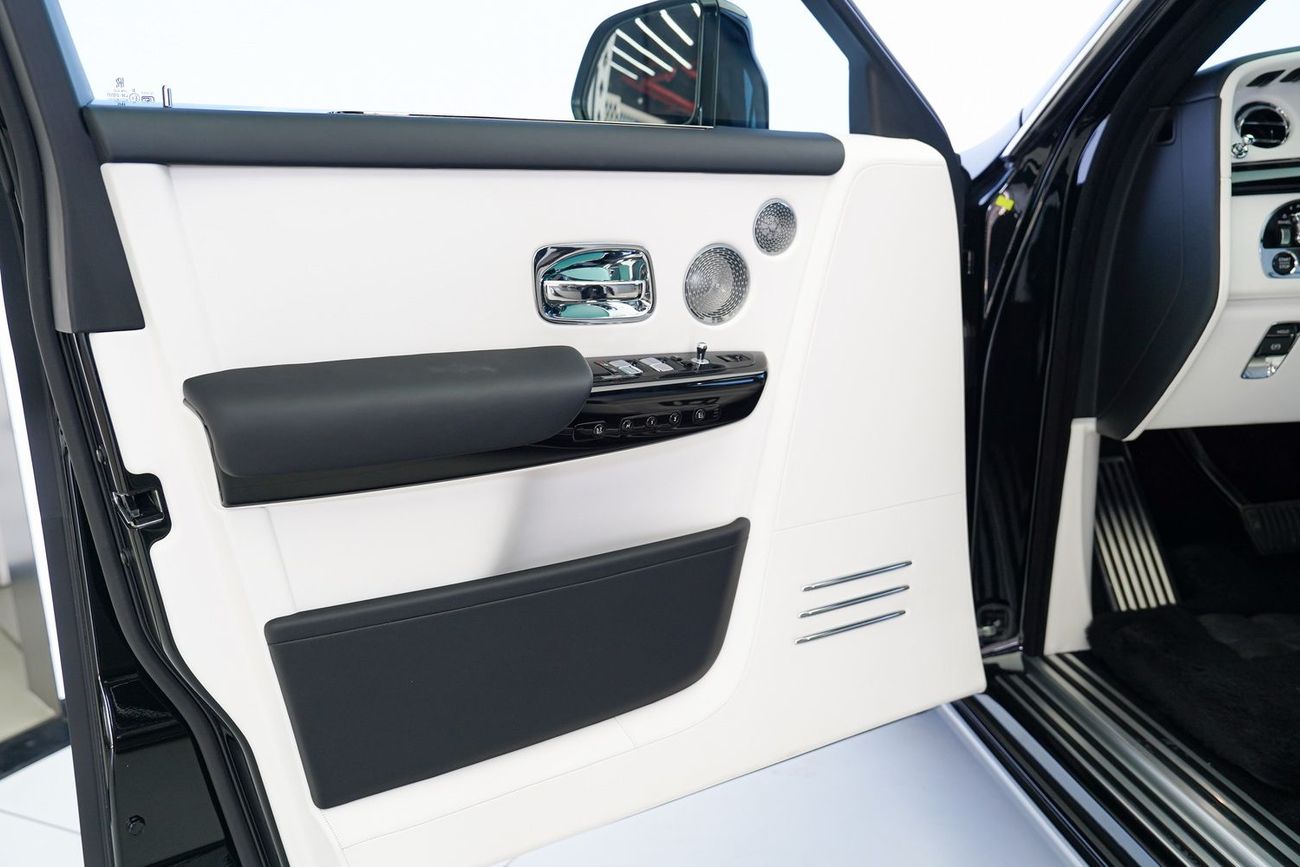 Rolls-Royce Phantom EWB 6.8L