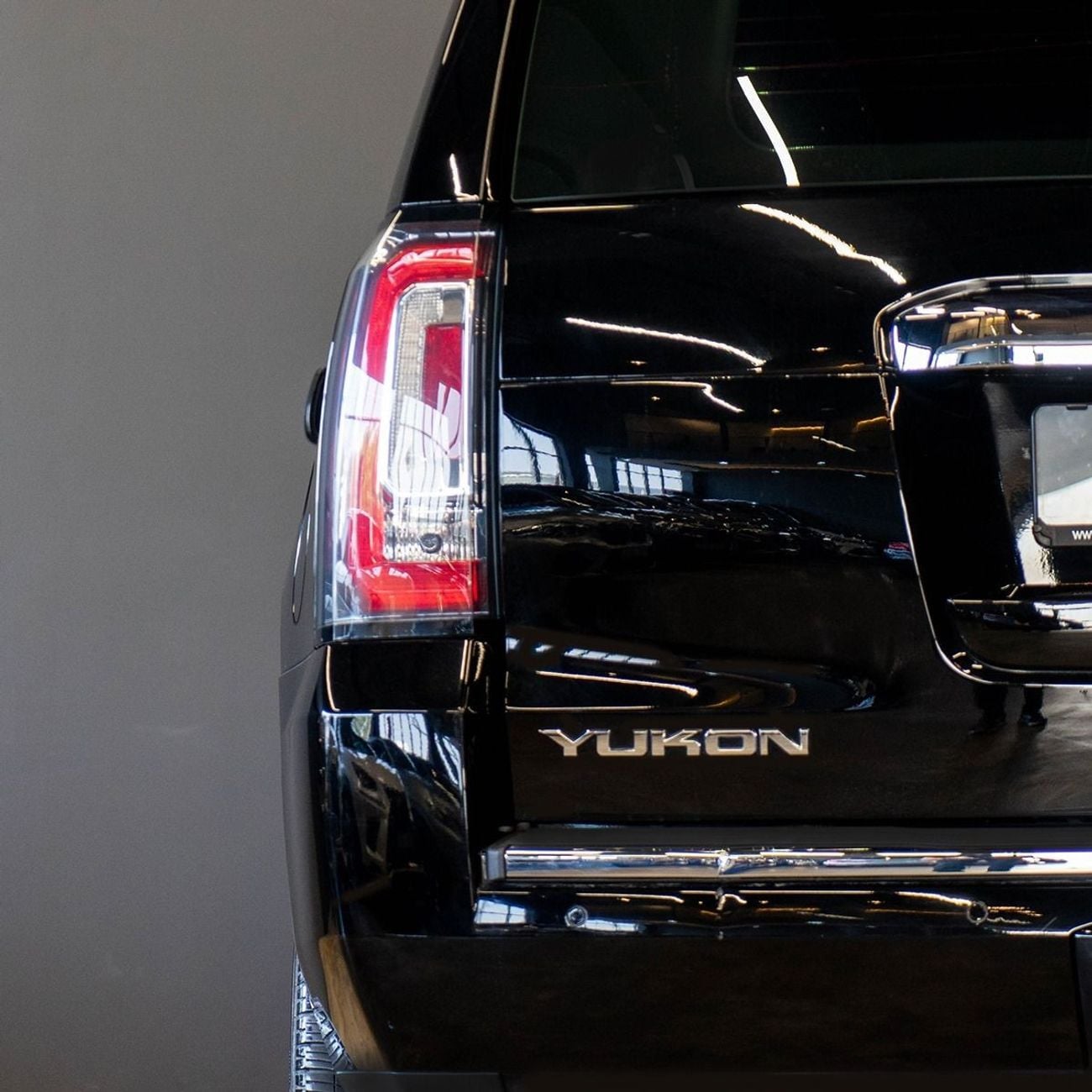 GMC Yukon AED 2,189 pm • 0% Downpayment • Denali • 2 Years Warranty