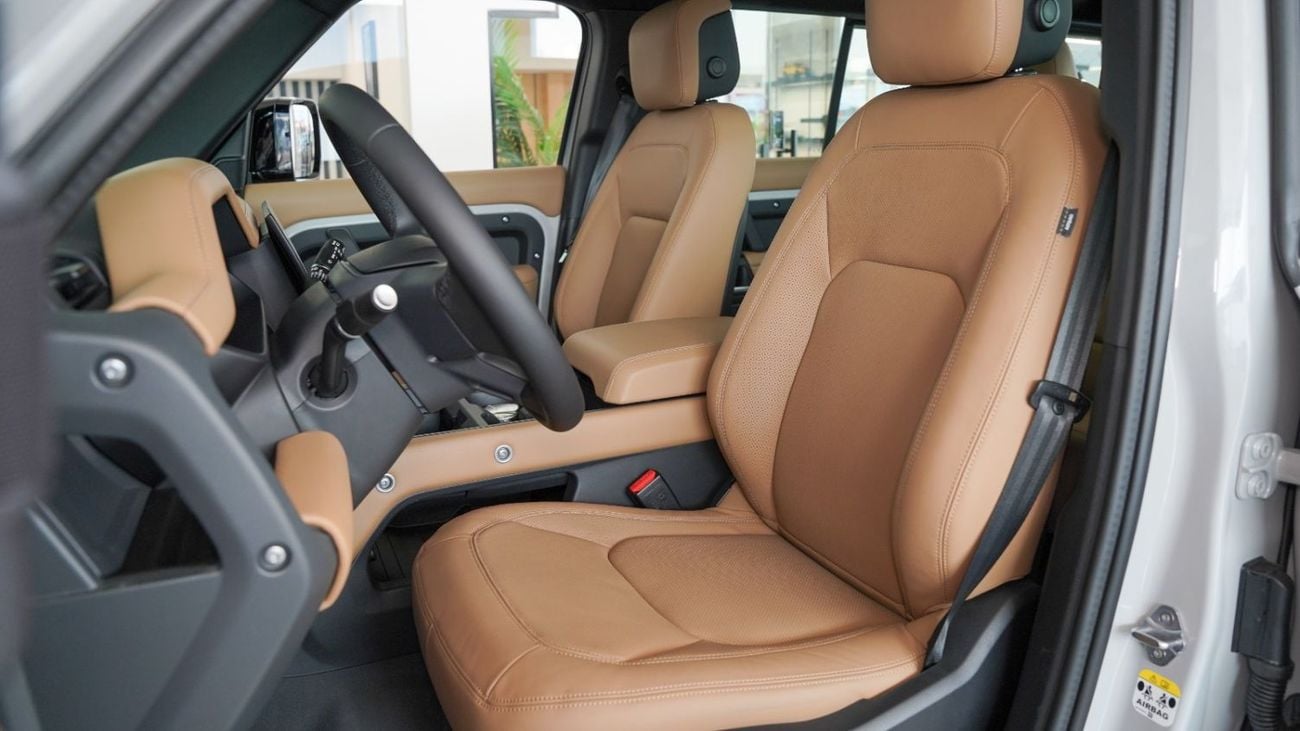 لاند روفر ديفندر Land Rover Defender X-Dynamic HSE P400 - 2026 - GCC (Export)