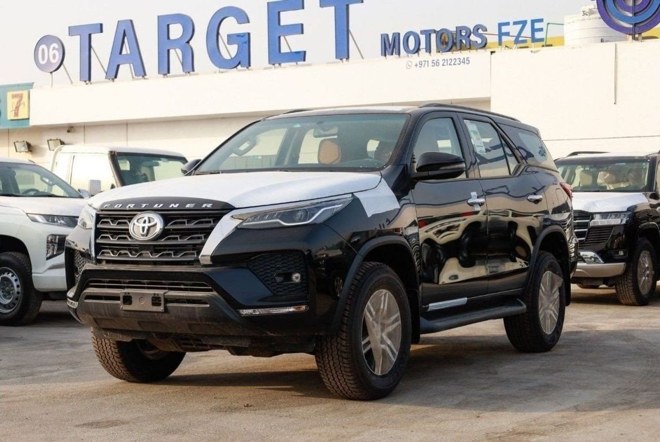 Toyota Fortuner TOYOTA FORTUNER 2.4L DIESEL MID OPTION 2024 MODEL