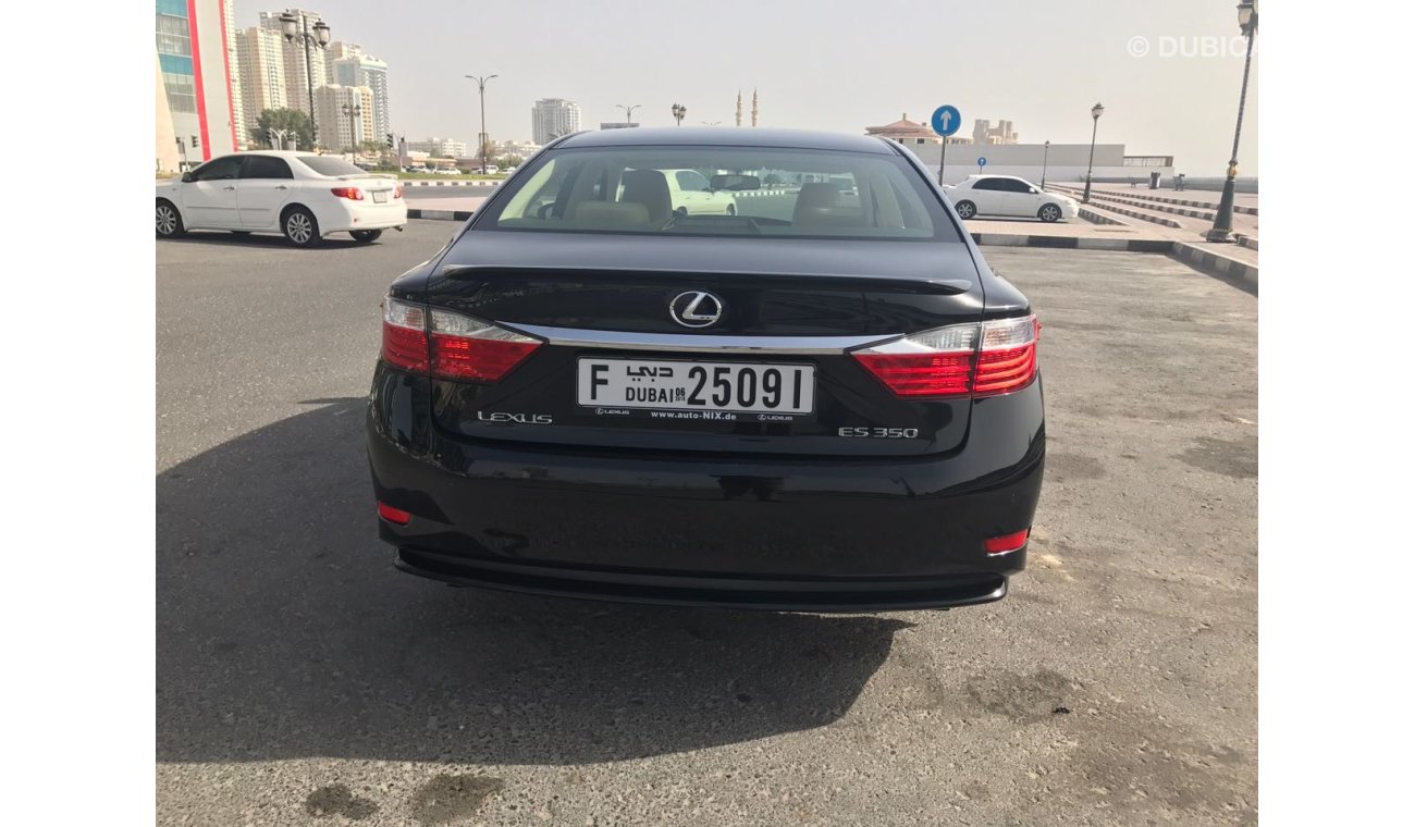 Lexus ES350