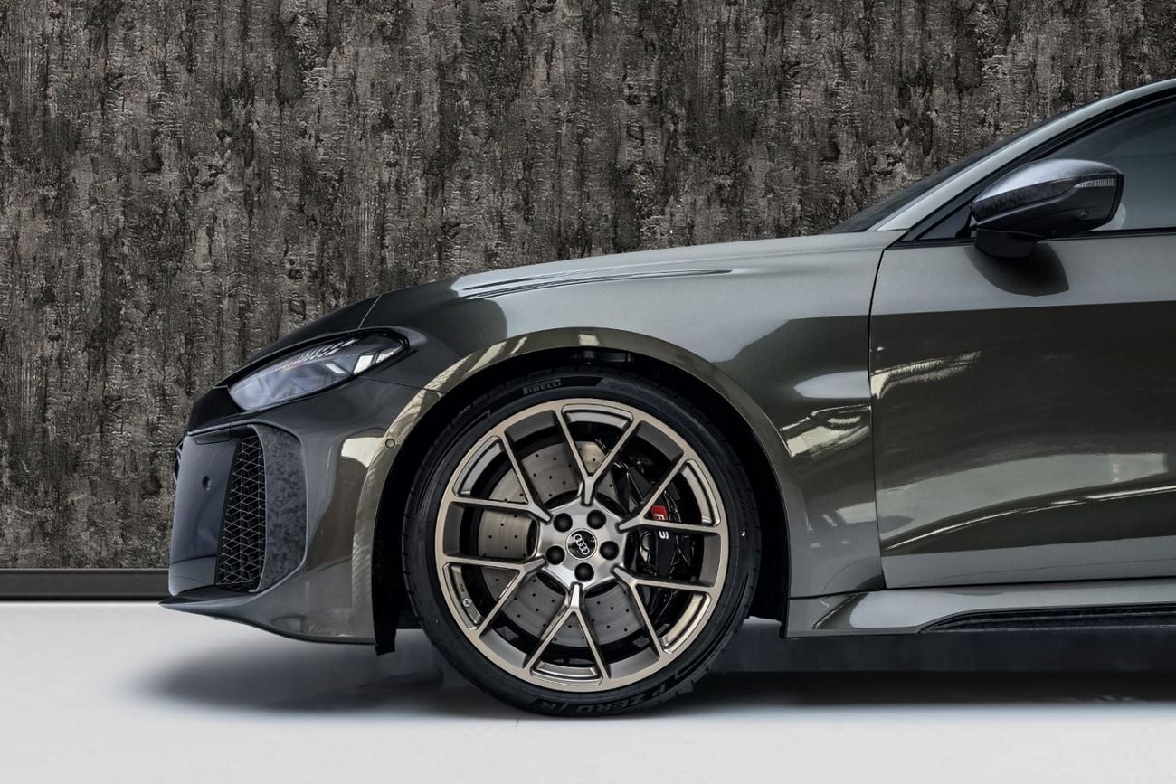 أودي RS5 ستاندارد