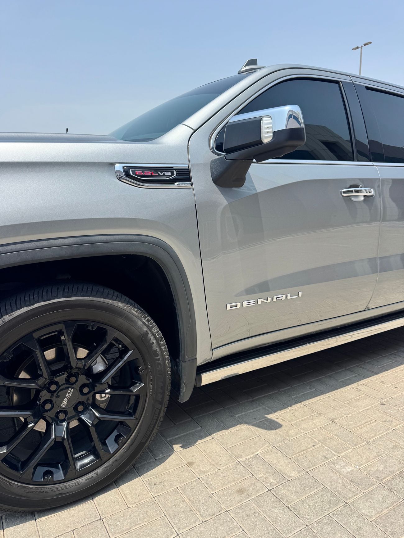 GMC Sierra DENALI