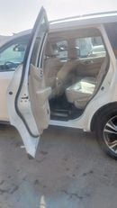 Nissan Pathfinder SL 3.5L (260 HP) 4WD