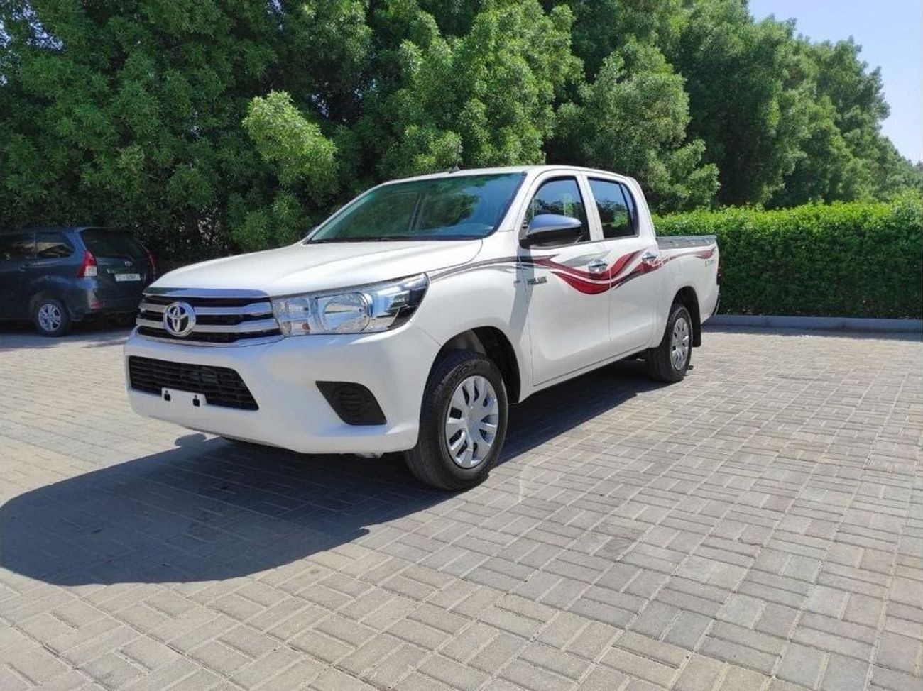تويوتا هيلوكس Toyota Hilux 2020 single 4×2 manual petrol