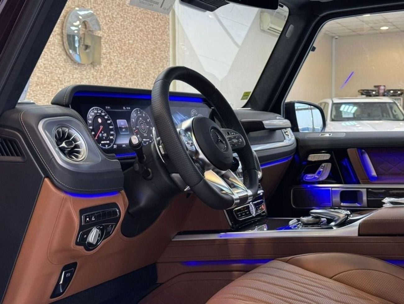 مرسيدس بنز G 63 AMG G 63 AMG DOUBLE NIGHT PACKAGE 2024 DOUBLE NIGHT PACKAGE 2024