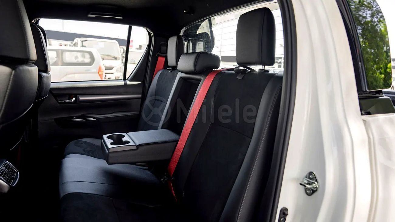تويوتا هيلوكس GR SPORT IN-HOUSE FINANCING AVAILABLE | 0% DOWNPAYMENT (BANK)