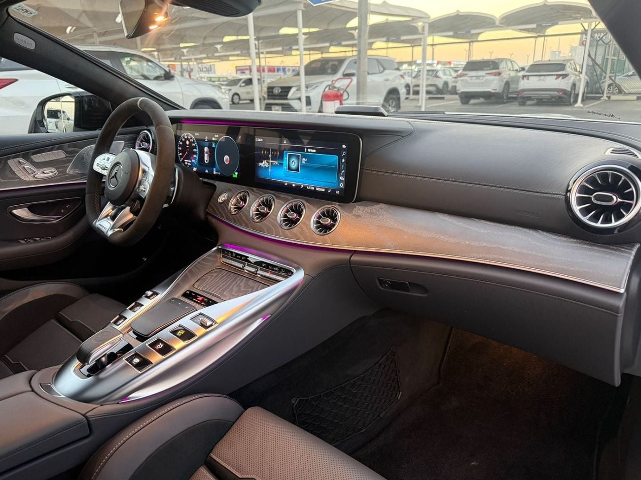 مرسيدس بنز ايه ام جي جي تي 53