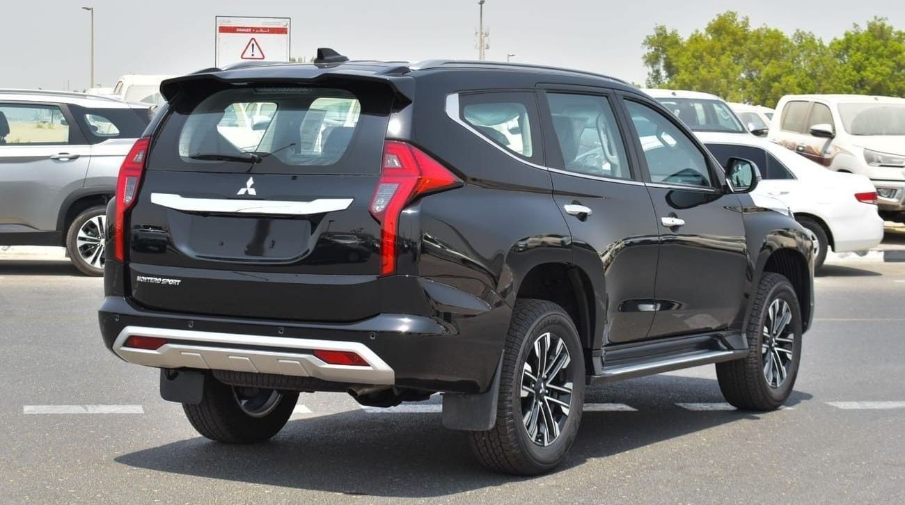 ميتسوبيشي مونتيرو سبورت Brand New Mitsubishi Montero Sport 2023 Export 3.0L A/T 4WD Petrol | Black/Black |MONTEROSPORTGLS4