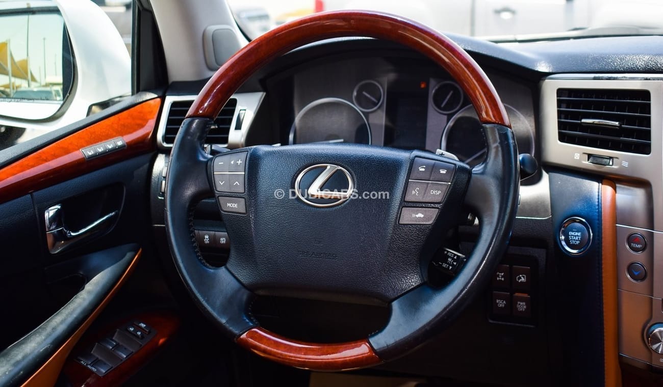 Lexus LX 570