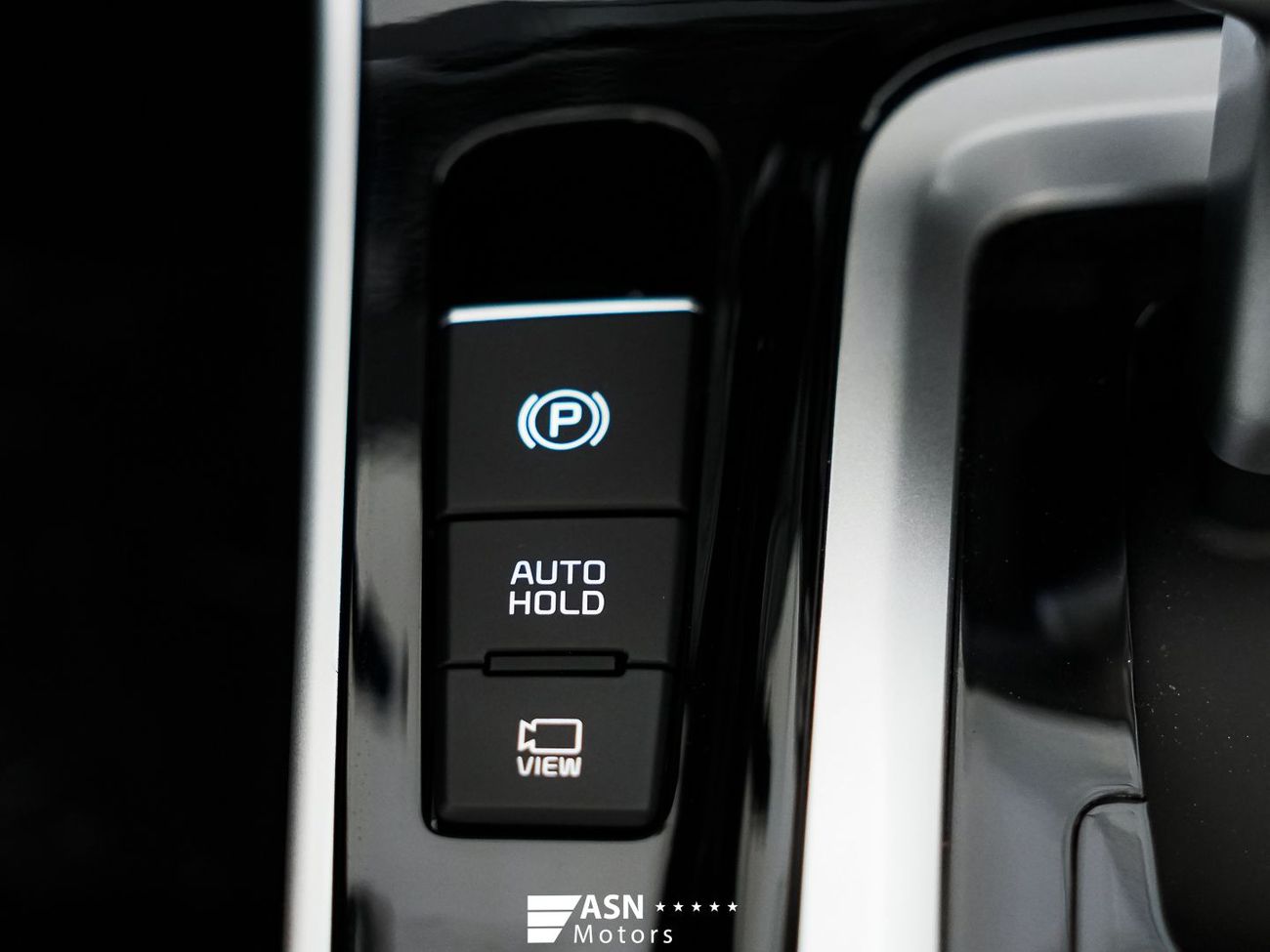 Kia Seltos Luxury 1.5L 2025 (Export Price)