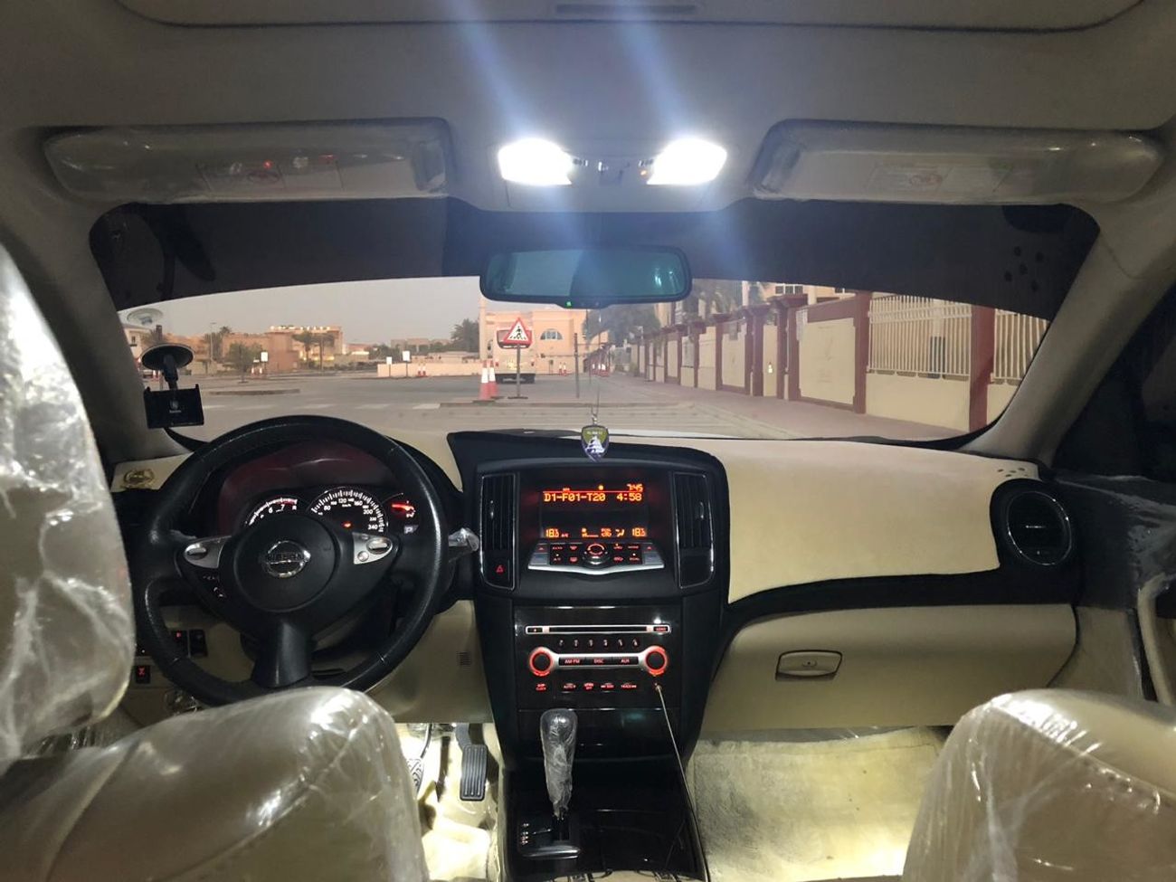 Nissan Maxima