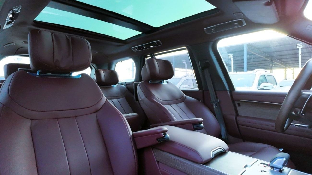 لاند روفر رينج روفر Autobiography P530 | Pearl White | Black Roof | Burgundy Interior | Shadow Exterior Package | GCC Sp
