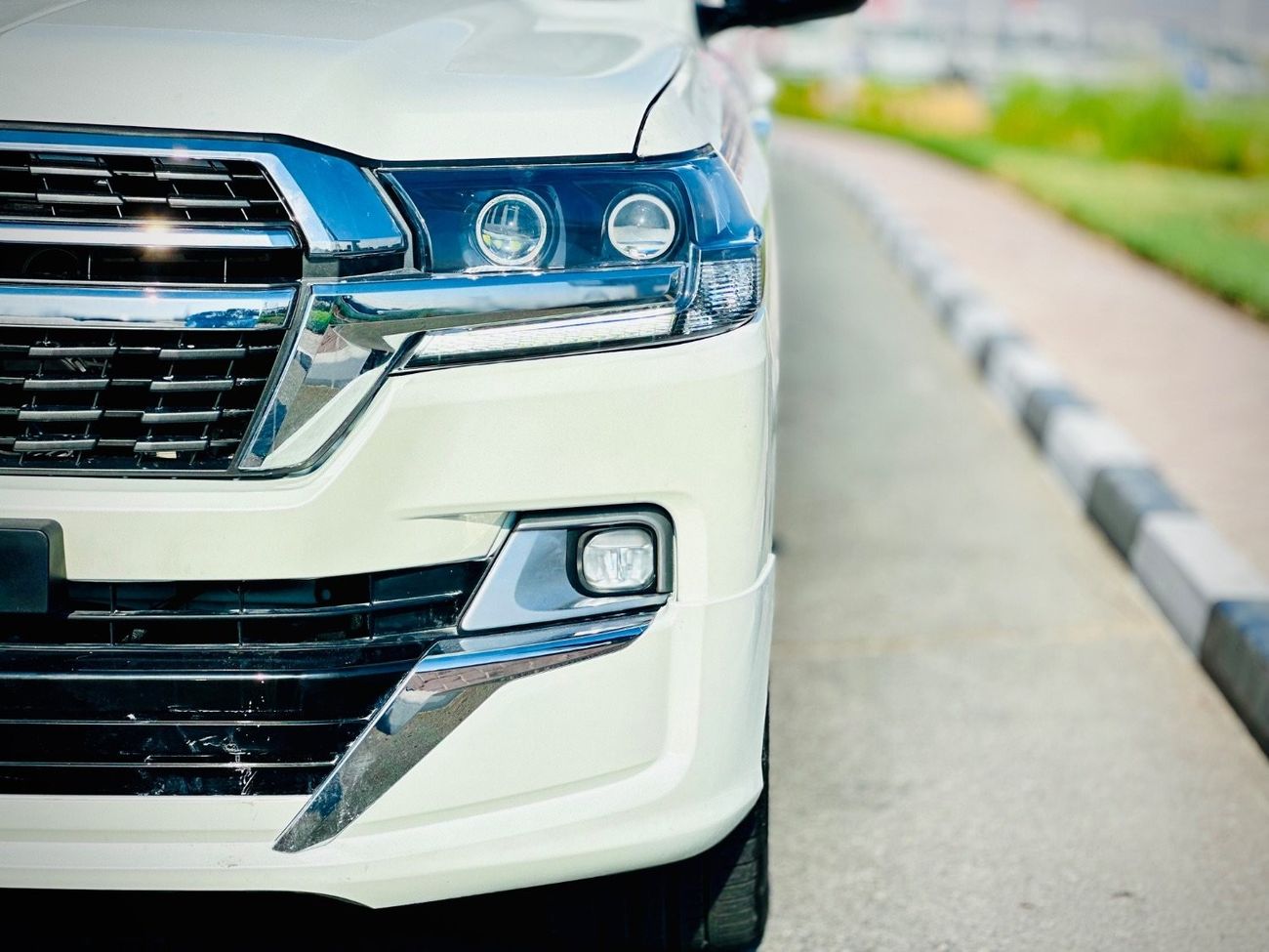 تويوتا لاند كروزر GXR1 4.5L GXR 2018 LHD Diesel Engine V8 Full Option Very Clean And Perfect Condition