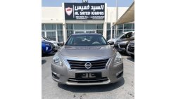 Nissan Altima SV ACCIDENTS FREE - GCC - CAR IS IN PERFECT CONDITION INSIDE OUT