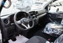 نيسان أورفان 3-Seater Automatic (4-Door) NV350 Highroof Delivery Van GCC  White Automatic