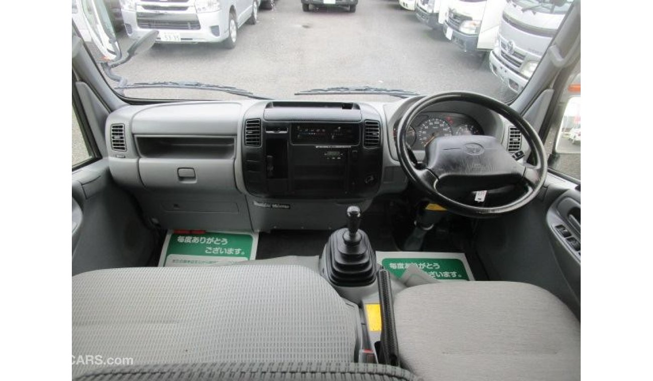 Toyota Toyoace TRY230