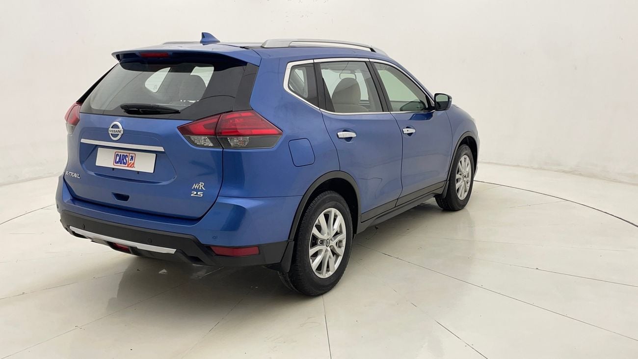 نيسان إكس تريل S 4WD 2.5 | بدون دفعة مقدمة | اختبار القيادة في المنزل