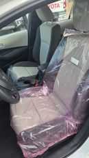 تويوتا كورولا TOYOTA COROLLA 1.8 AT WITH SUNROOF WHITE 2024