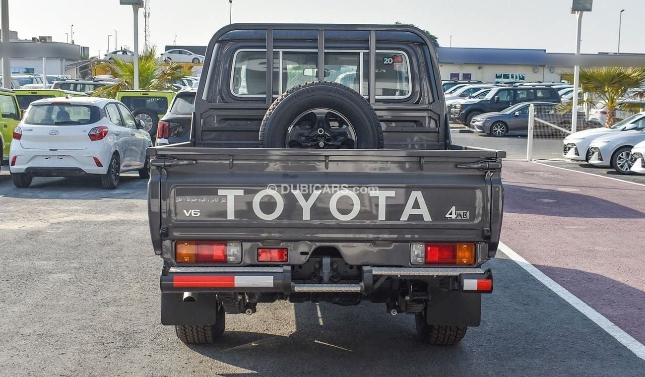 Toyota Land Cruiser 70 D/C AT 4.0