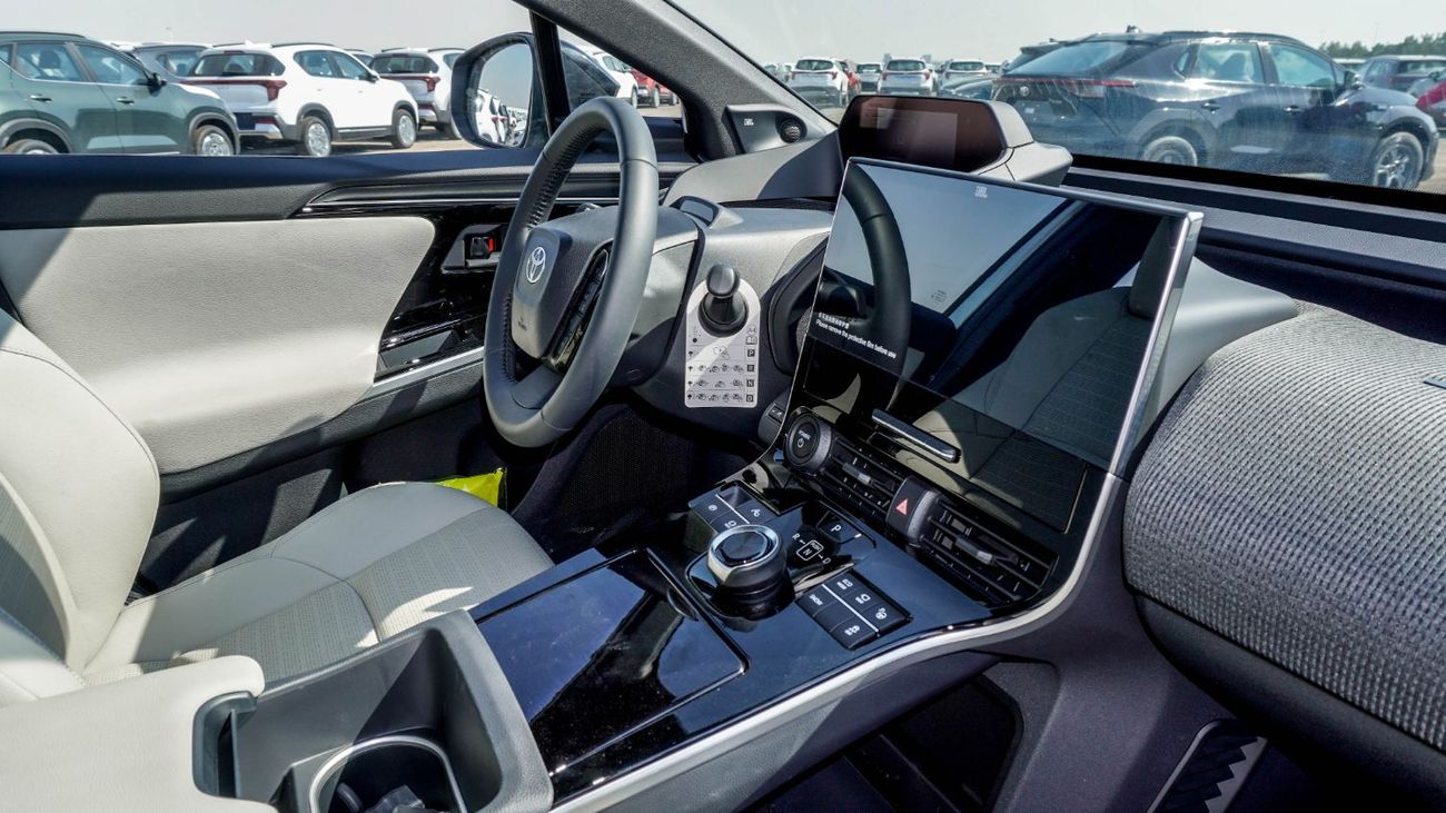 تويوتا bZ4X Toyota BZ4X || Electric || Brand New || 2024