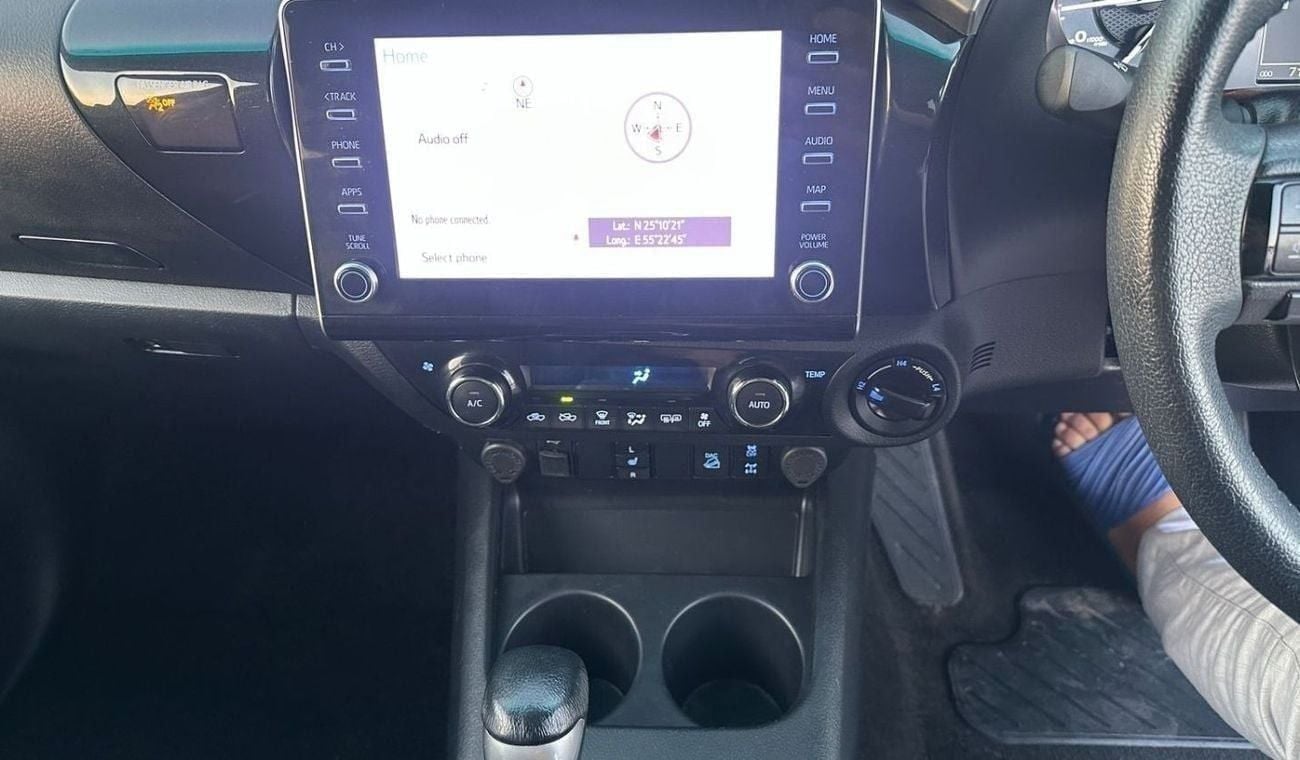 Toyota Hilux SR5 RHD 2.8 DIESEL AUTO LEATHER ELECTRIC SEATS