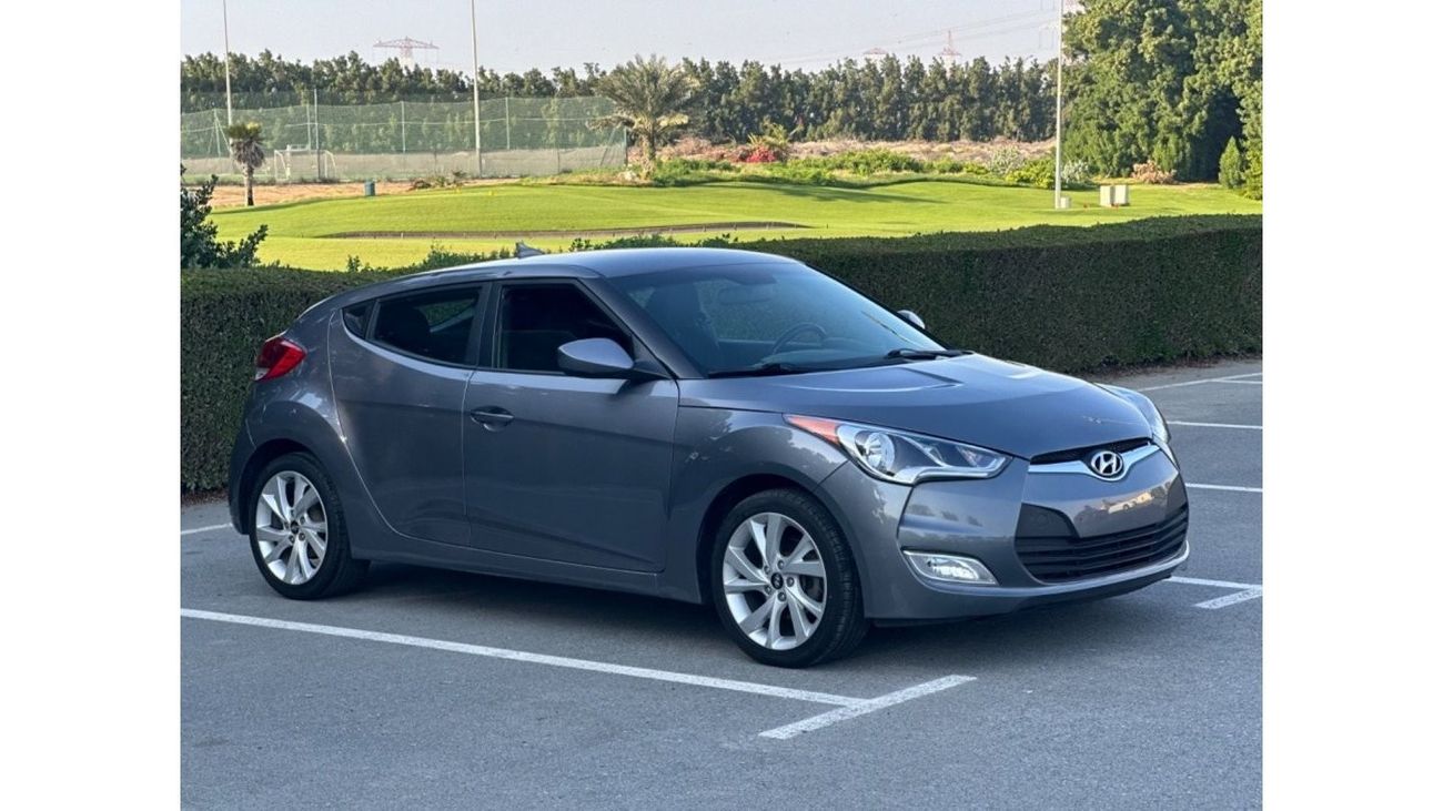 Hyundai Veloster Sport MODEL 2017 CAR PERFECT CONDITION INSIDE AND OUTSIDE
