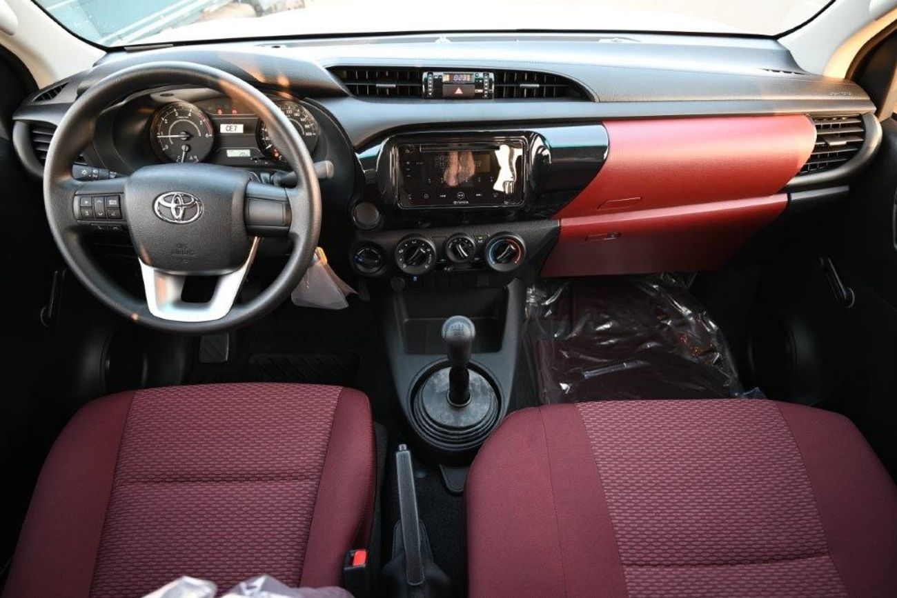 Toyota Hilux Double Cab 2.4L Diesel 6 Seater 4WD Manual Transmission