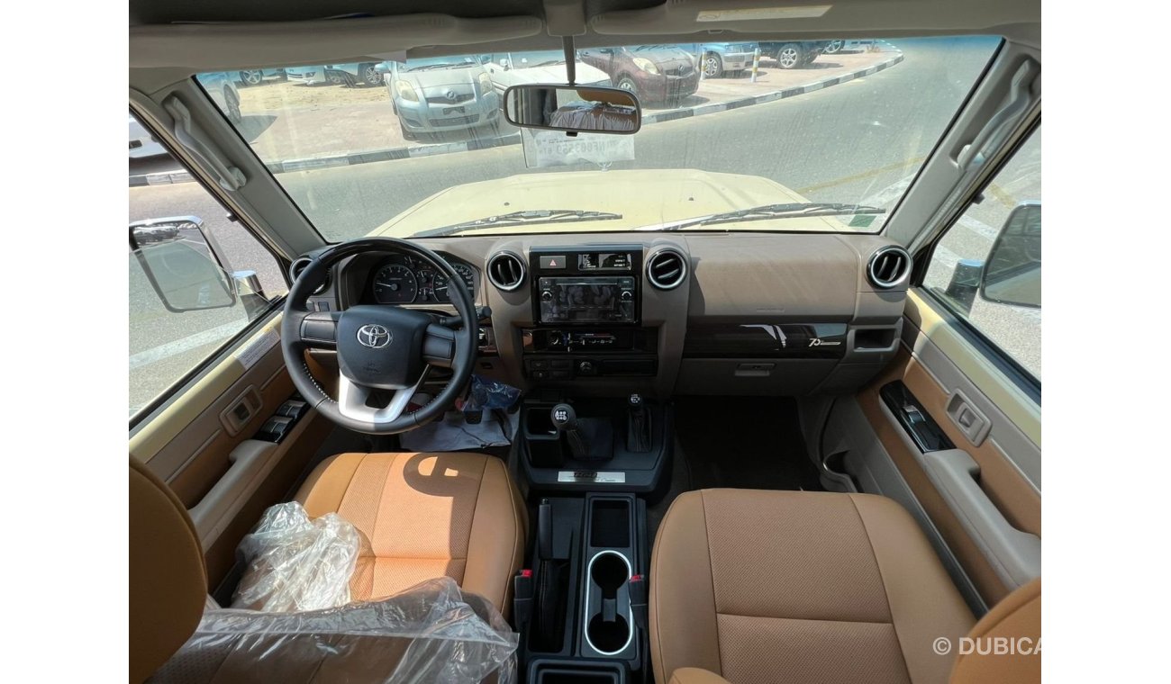 تويوتا لاند كروزر 70 2022 TOYOTA LANDCRUISER / 70 SERIES / 4.0L / 4WD/ 5 DOOR / FULL OPTION / GCC